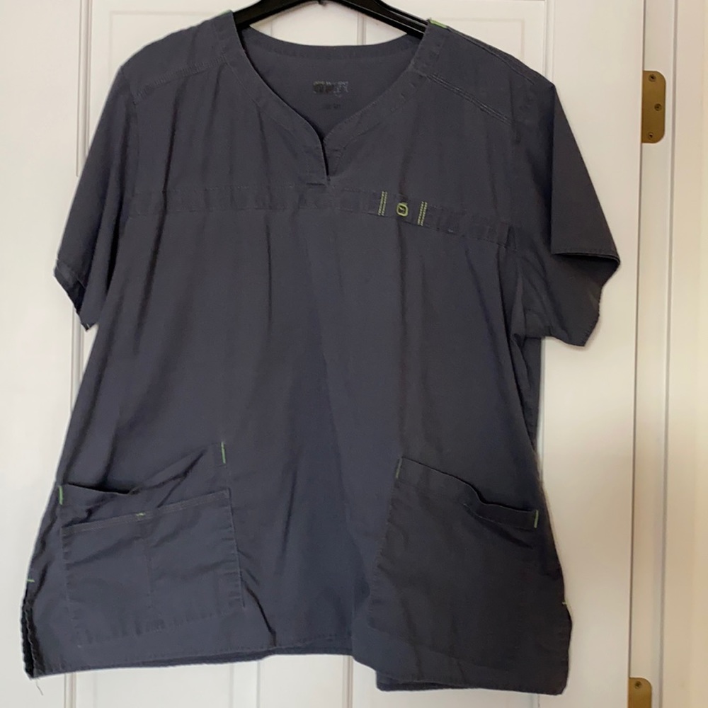 Wonder Wink Flex Scrub Top